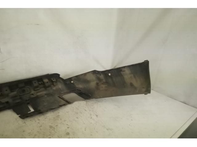 bontott LAND ROVER DISCOVERY V Hátsó Lökhárító (Részeivel)