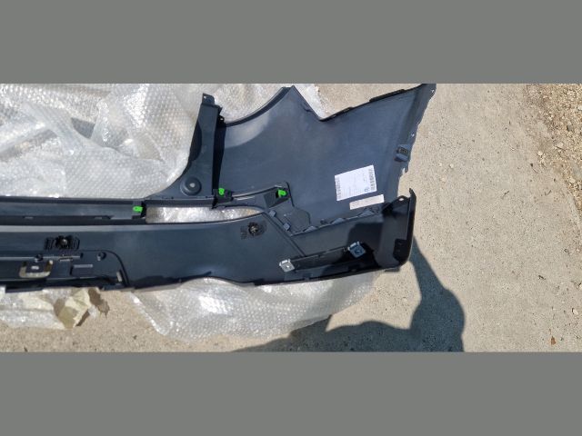 bontott LAND ROVER DISCOVERY V Hátsó Lökhárító (Üresen)