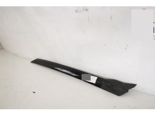 bontott LAND ROVER DISCOVERY V Jobb A Oszlop Burkolat