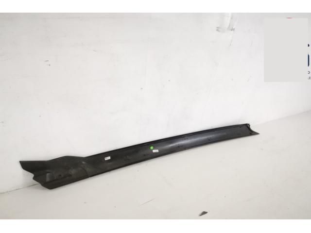 bontott LAND ROVER DISCOVERY V Jobb A Oszlop Burkolat