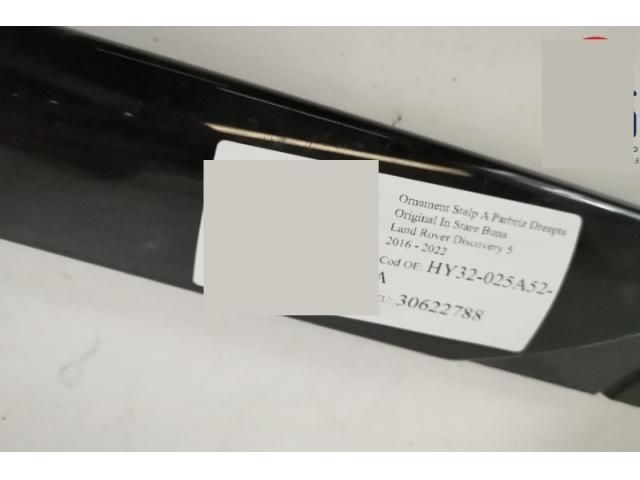 bontott LAND ROVER DISCOVERY V Jobb A Oszlop Burkolat