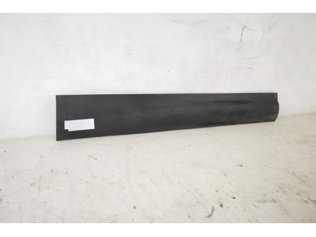 bontott LAND ROVER DISCOVERY V Jobb első Ajtó Díszléc