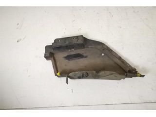 bontott LAND ROVER DISCOVERY V Jobb első Lökhárító Tartó (Műanyag)