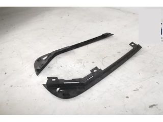 bontott LAND ROVER DISCOVERY V Jobb hátsó Ablak Díszléc