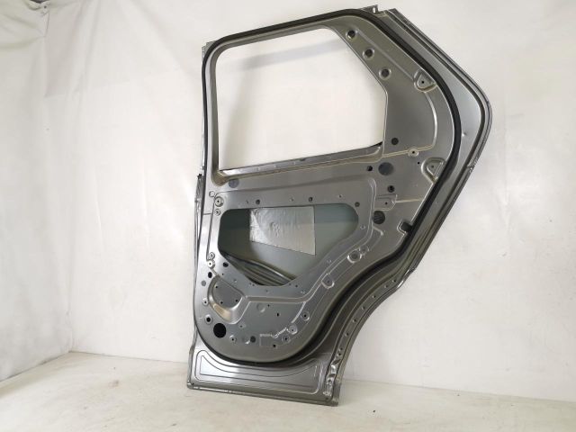 bontott LAND ROVER DISCOVERY V Jobb hátsó Ajtó (Üres lemez)