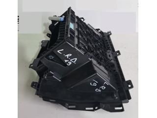 bontott LAND ROVER DISCOVERY V Kesztyűtartó