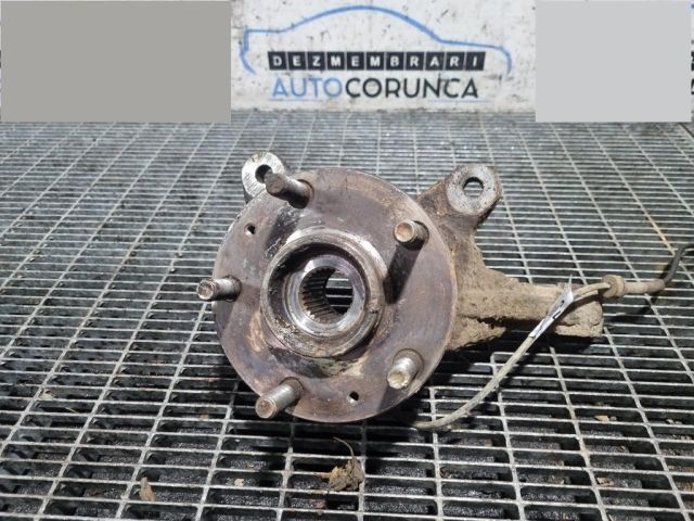 bontott LAND ROVER FREELANDER Bal első Csonkállvány