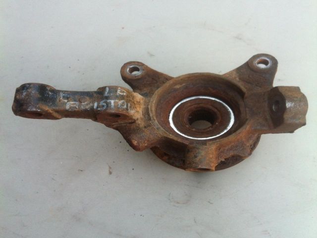 bontott LAND ROVER FREELANDER Bal első Csonkállvány