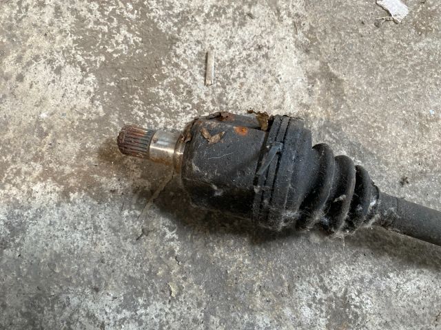 bontott LAND ROVER FREELANDER Bal Féltengely