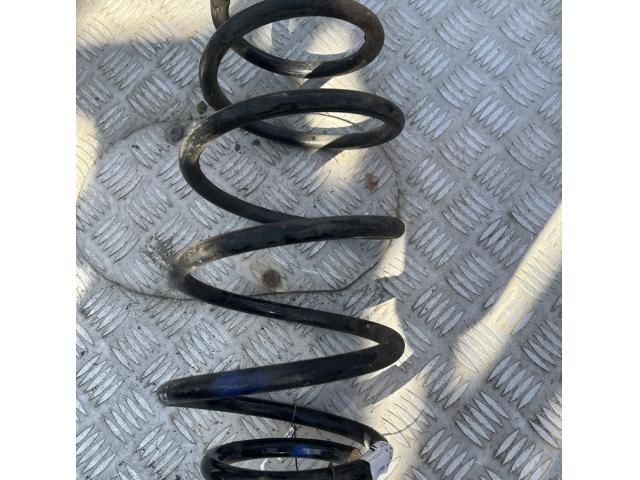 bontott LAND ROVER FREELANDER Első Rugó