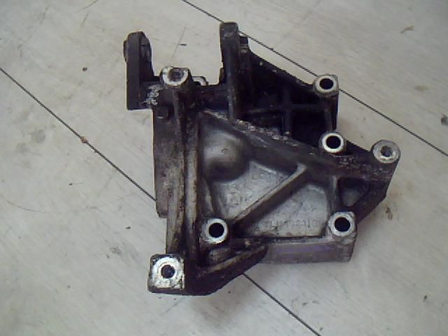 bontott LAND ROVER FREELANDER Szíjfeszítő Görgő