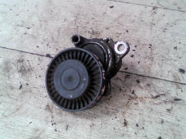 bontott LAND ROVER FREELANDER Szíjfeszítő Görgő