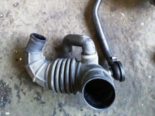 bontott LAND ROVER FREELANDER Légbeömlő Cső