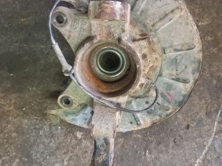 bontott LAND ROVER FREELANDER Bal első Csonkállvány Kerékaggyal