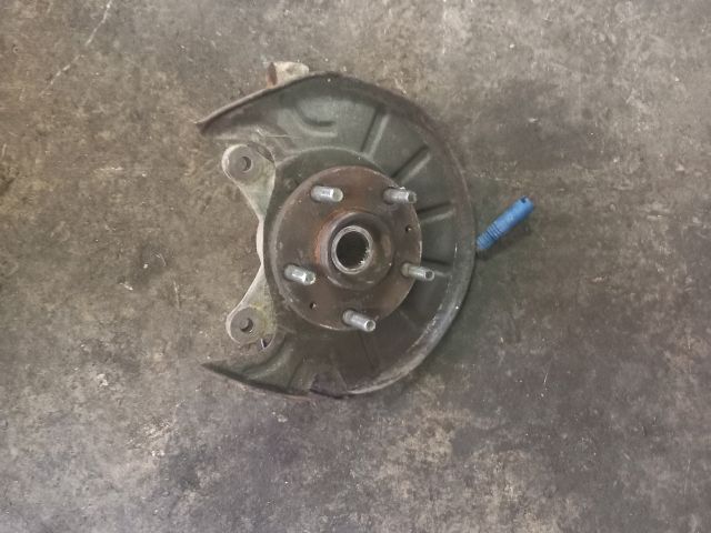 bontott LAND ROVER FREELANDER Bal első Csonkállvány Kerékaggyal