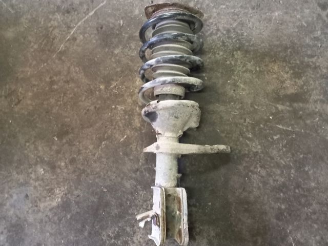 bontott LAND ROVER FREELANDER Bal első Gólyaláb (Lengécsillapító, Rugó)