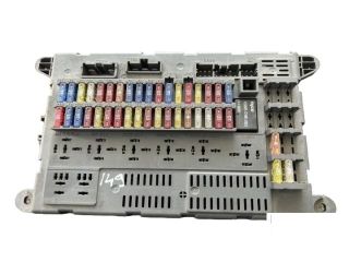 bontott LAND ROVER FREELANDER Biztosítéktábla Utastér