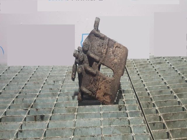 bontott LAND ROVER FREELANDER Jobb első Fékkengyel