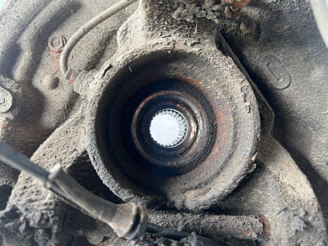 bontott LAND ROVER FREELANDER Jobb hátsó Csonkállvány