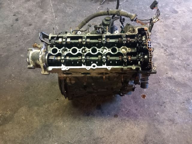 bontott LAND ROVER FREELANDER Motor (Fűzött blokk hengerfejjel)