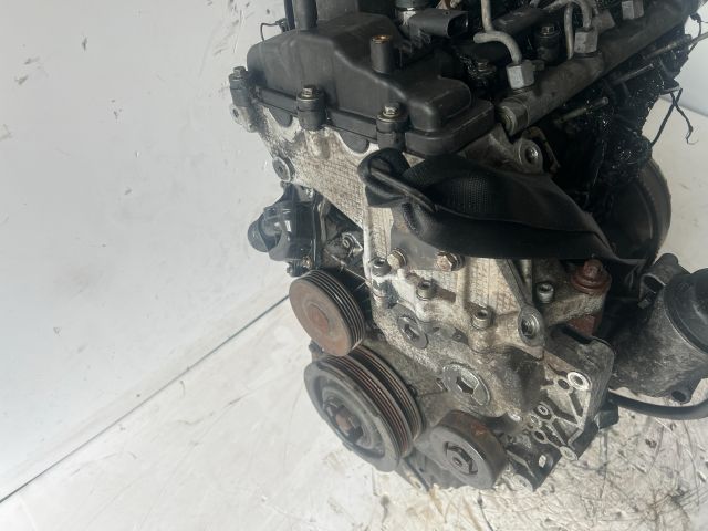 bontott LAND ROVER FREELANDER Motor (Fűzött blokk hengerfejjel)