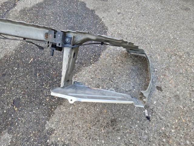 bontott LAND ROVER FREELANDER Homlokfal (Üres lemez)