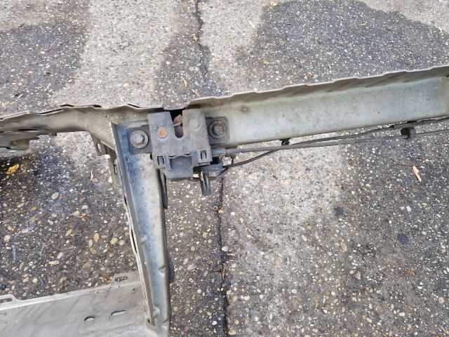 bontott LAND ROVER FREELANDER Homlokfal (Üres lemez)