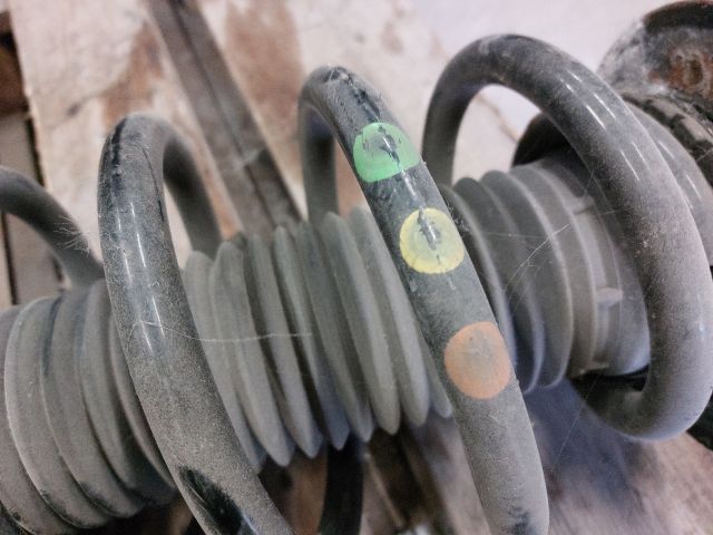 bontott LAND ROVER FREELANDER Bal első Gólyaláb (Lengécsillapító, Rugó)