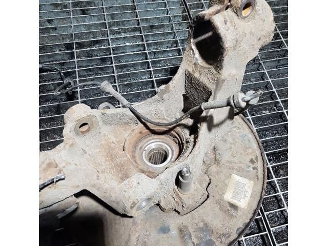 bontott LAND ROVER FREELANDER Bal hátsó Csonkállvány