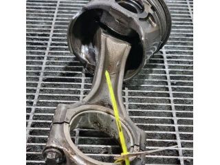 bontott LAND ROVER FREELANDER Dugattyú