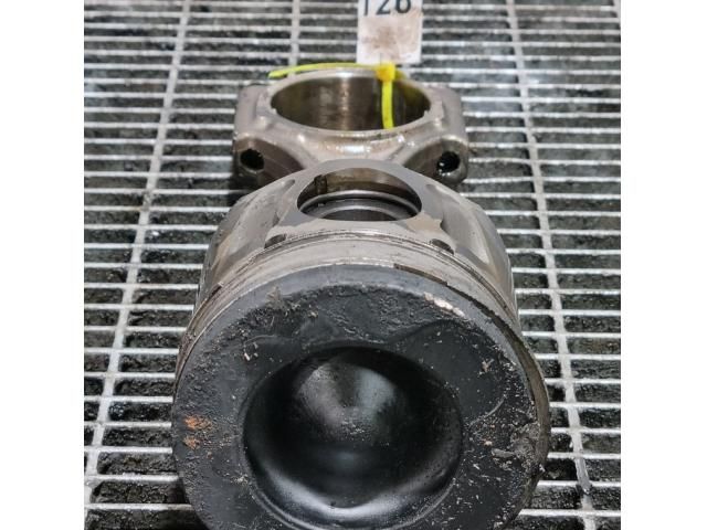 bontott LAND ROVER FREELANDER Dugattyú