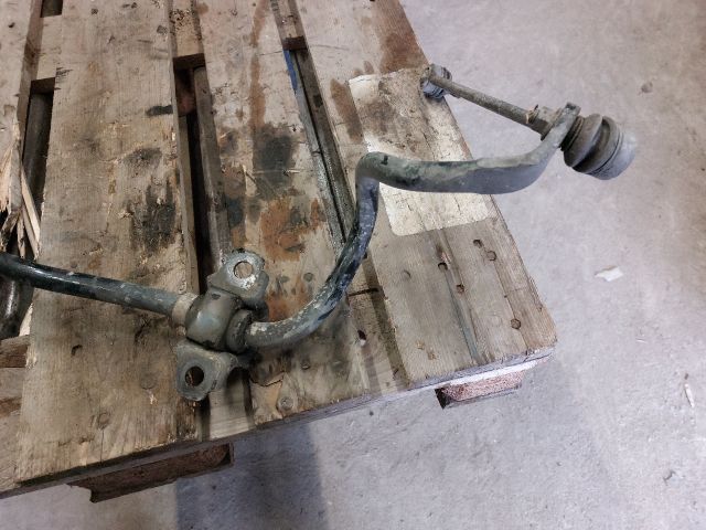 bontott LAND ROVER FREELANDER Első Vízszintes Stabilizátor Rúd