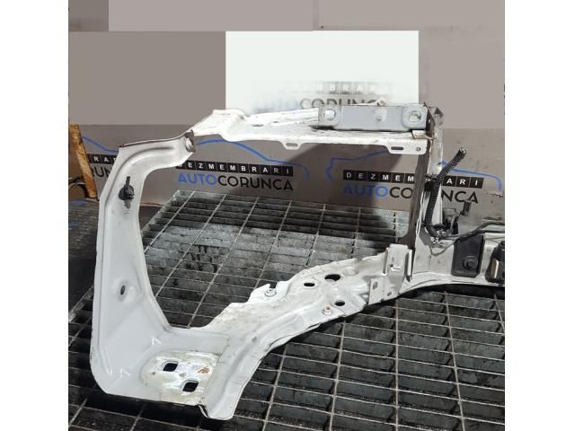 bontott LAND ROVER FREELANDER Homlokfal (Üres lemez)