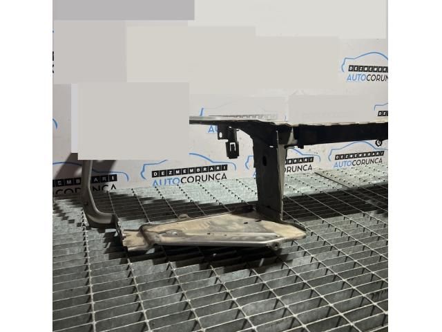 bontott LAND ROVER FREELANDER Homlokfal (Üres lemez)