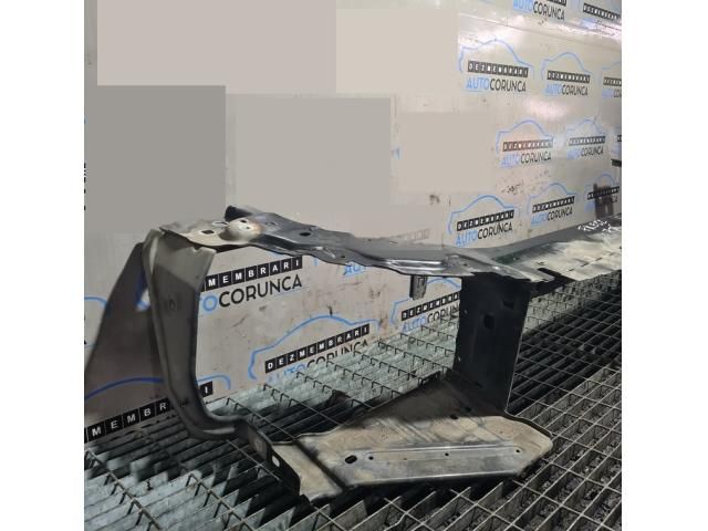 bontott LAND ROVER FREELANDER Homlokfal (Üres lemez)