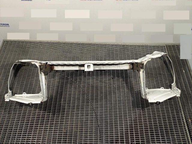 bontott LAND ROVER FREELANDER Homlokfal (Üres lemez)