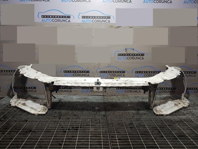 bontott LAND ROVER FREELANDER Homlokfal (Üres lemez)