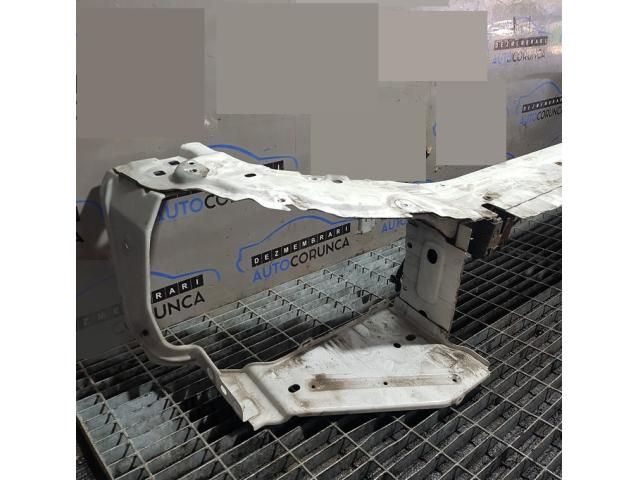 bontott LAND ROVER FREELANDER Homlokfal (Üres lemez)