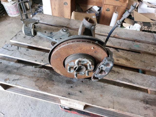 bontott LAND ROVER FREELANDER Jobb első Csonkállvány Kerékaggyal