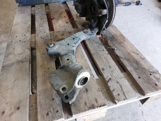 bontott LAND ROVER FREELANDER Jobb első Csonkállvány Kerékaggyal