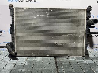 bontott LAND ROVER FREELANDER Vízhűtő Radiátor (Klímás)