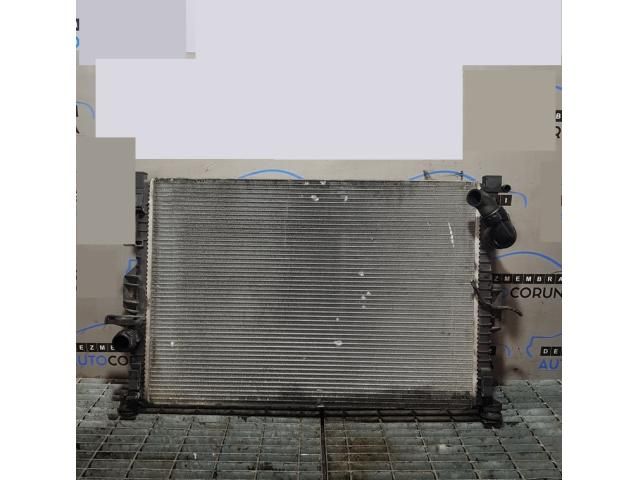 bontott LAND ROVER FREELANDER Vízhűtő Radiátor (Klímás)