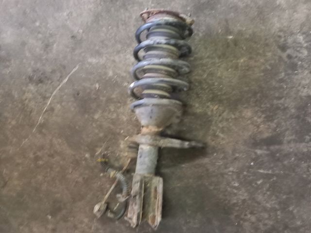 bontott LAND ROVER FREELANDER Bal első Gólyaláb (Lengécsillapító, Rugó)