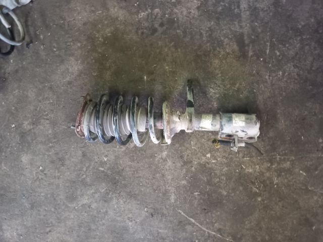 bontott LAND ROVER FREELANDER Jobb első Gólyaláb (Lengécsillapító, Rugó)