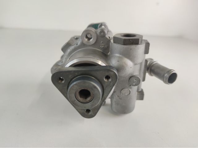 bontott LAND ROVER FREELANDER Kormányszervó Motor (Hidraulikus)