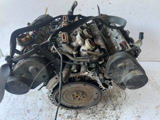bontott LAND ROVER FREELANDER Motor (Fűzött blokk hengerfejjel)