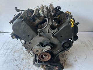 bontott LAND ROVER FREELANDER Motor (Fűzött blokk hengerfejjel)