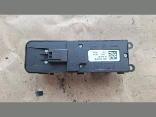 bontott LAND ROVER FREELANDER Ablakemelő Kapcsoló Négyes / Kettes