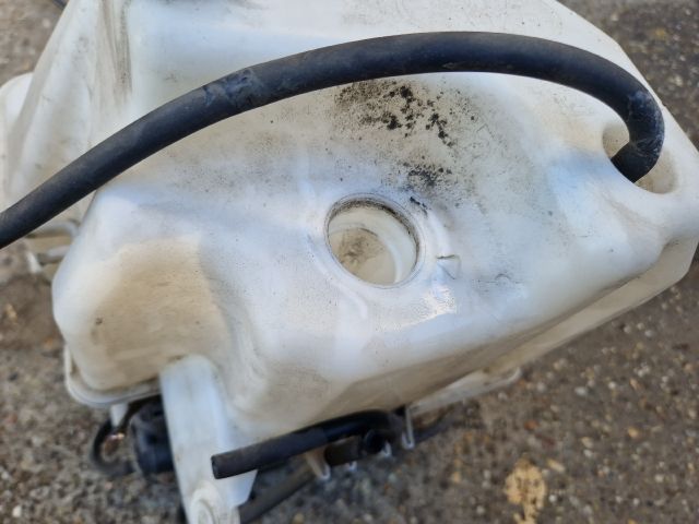 bontott LAND ROVER FREELANDER Ablakmosó Tartály