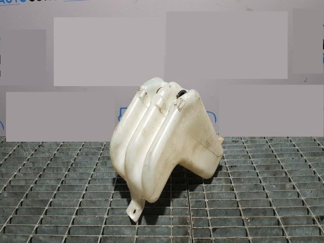 bontott LAND ROVER FREELANDER Ablakmosó Tartály